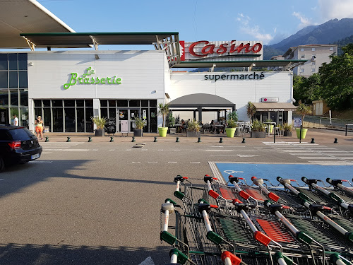 Casino Supermarché à Corte