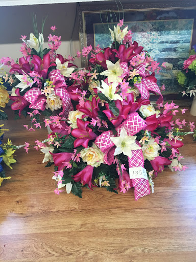 Florist «Bouquet Shop», reviews and photos, 7856 Hwy 52 W, Westmoreland, TN 37186, USA