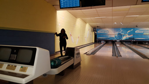 Bowling Alley «Mercury Lanes Inc», reviews and photos, 7630 Schaefer Rd, Dearborn, MI 48126, USA