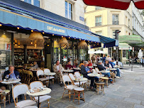 Atmosphère du Bistro Le café de la Mairie à Paris - n°2