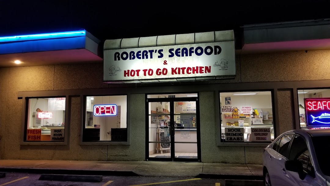 Roberts Seafood & Hot To Go Kitchen