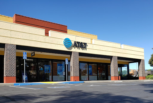 AT&T, 2000 Harbison Dr a, Vacaville, CA 95687, USA, 