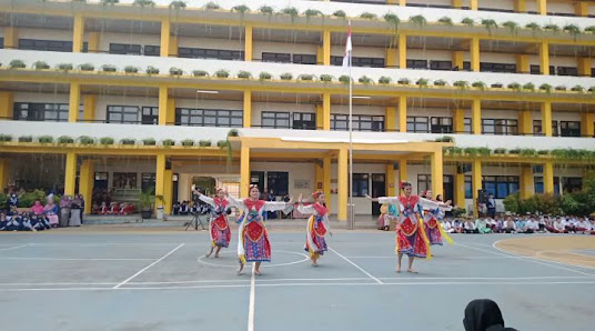 Video - SMP Negeri 240 Jakarta