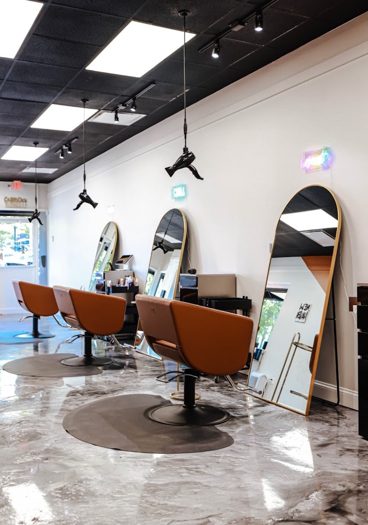 1eleven salon 06515