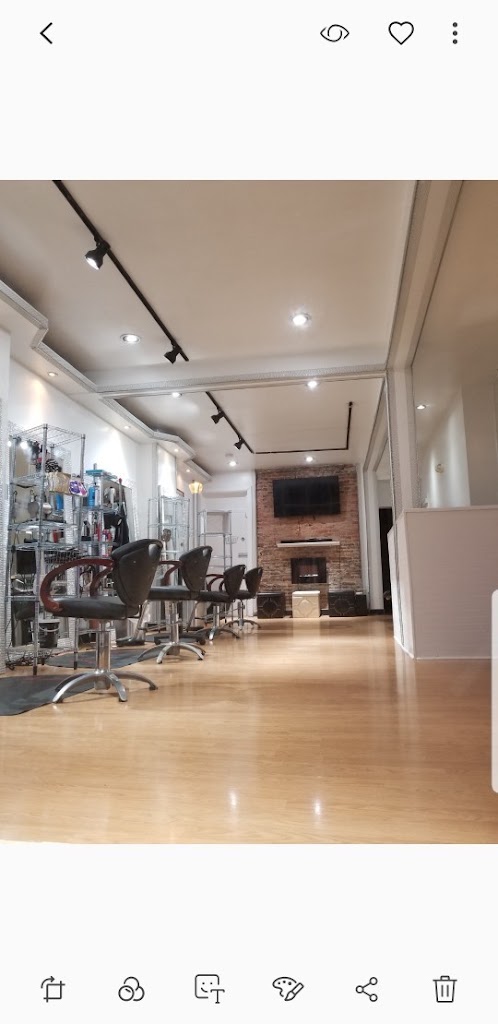 THE HAIRLABB STUDIO 19401