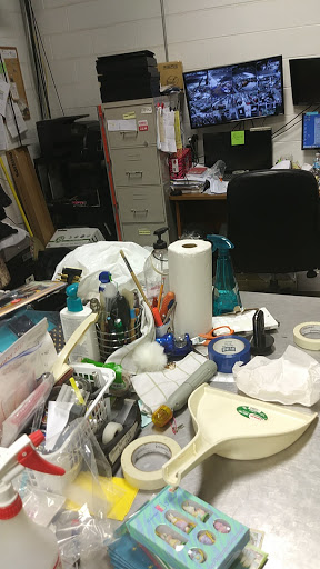 Thrift Store «St. Vincent de Paul Thrift Store and Donation Center», reviews and photos, 2300 Beechmont Ave, Cincinnati, OH 45230, USA