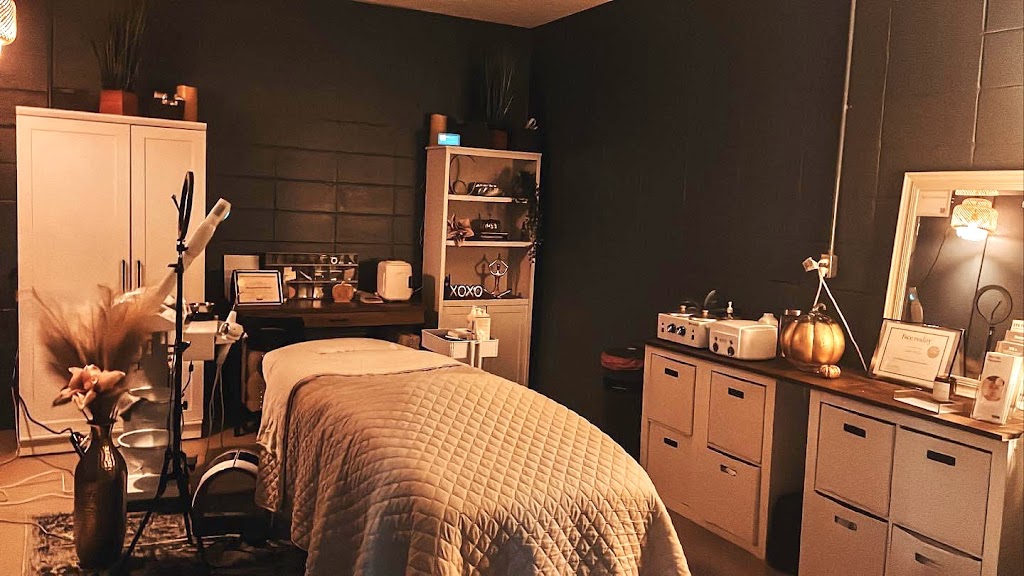 Esthetics with Carly 40962