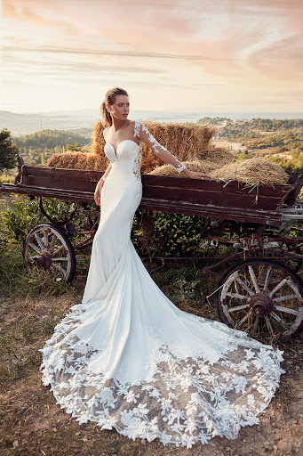 Bridal Shop «La Boutique De Bridal & Tuxes», reviews and photos, 3034 W New Haven Ave, West Melbourne, FL 32904, USA