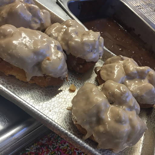 Donut Shop «King Pin Donuts», reviews and photos, 2521 Durant Ave A, Berkeley, CA 94704, USA