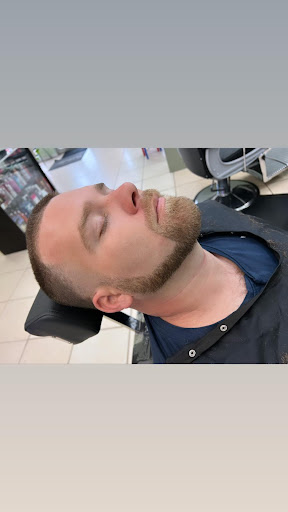 Beauty Salon «Celine Beauty Salon», reviews and photos, 116 S Main St, Highlands, TX 77562, USA