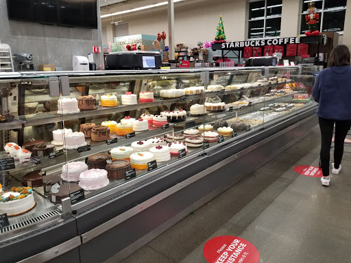 Grocery Store «Hy-Vee», reviews and photos, 6150 Egan Dr, Savage, MN 55378, USA