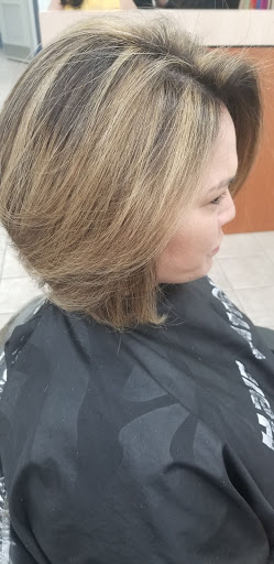 Hair Salon «Hair Cuttery», reviews and photos, 5459 NW St James Dr, Port St Lucie, FL 34983, USA