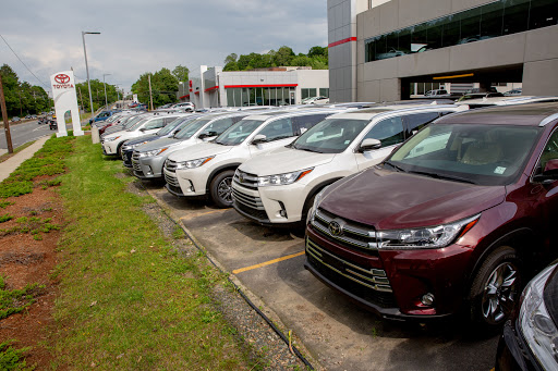 Toyota Dealer «Wellesley Toyota», reviews and photos, 234 Worcester St, Wellesley, MA 02481, USA