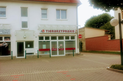 Tierarztpraxis Heike Kunnaht unter Naumburg, 