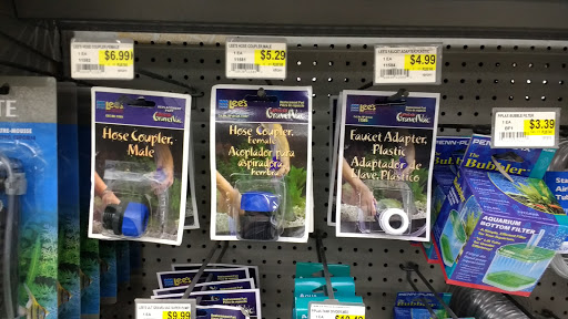 Pet Supply Store «Pet Club Emeryville», reviews and photos, 3535 Hollis St, Oakland, CA 94608, USA