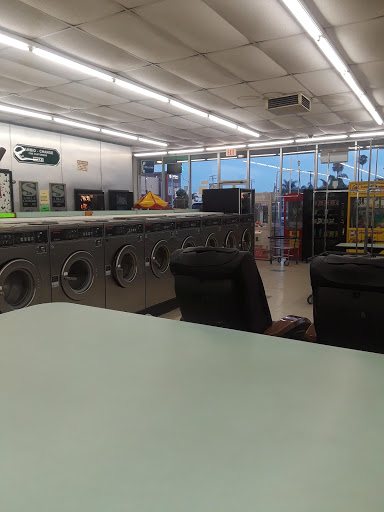 Laundromat «American Coin Laundry», reviews and photos, 1318 W Rosecrans Ave, Gardena, CA 90247, USA