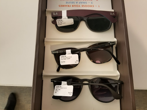 Eye Care Center «LensCrafters», reviews and photos, 9730 SW Washington Square Rd, Tigard, OR 97223, USA