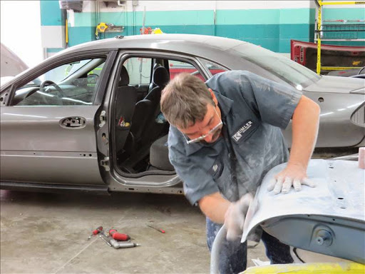 Auto Body Shop «Kumler Collision & Automotive», reviews and photos, 2313 E Main St, Lancaster, OH 43130, USA