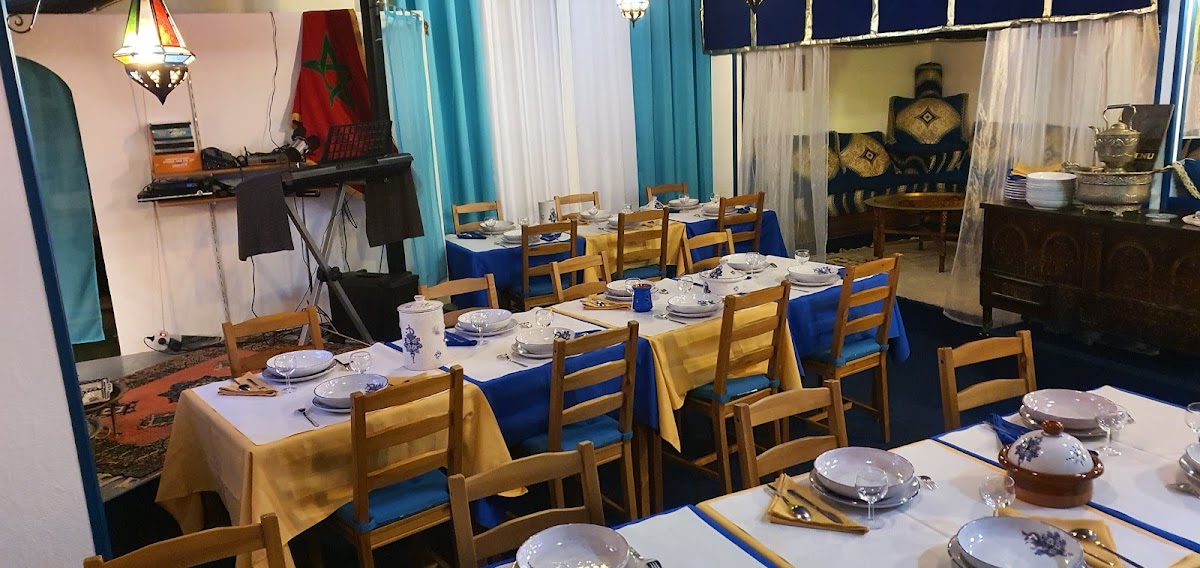 Domaine des Chazeaux -Restaurant Le Riad à Paulhac