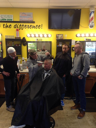 Barber Shop «Avon Barber Shop», reviews and photos, 8401 E US Hwy 36 E, Avon, IN 46123, USA