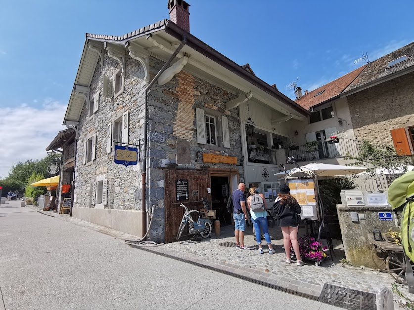 Café Bar Chez Louise à Yvoire (Haute-Savoie 74)