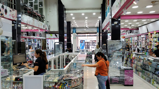 Opiniones de Novedades El Peluquero Matriz en Guayaquil - Peluquería