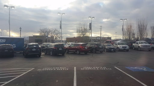 Car Dealer «Young Buick GMC», reviews and photos, 570 Main St, Layton, UT 84041, USA