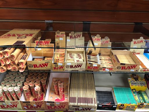 Tobacco Shop «Main Street Smoke Shop», reviews and photos, 7 Main St, Peabody, MA 01960, USA