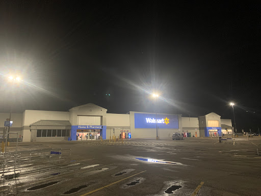 Department Store «Walmart Supercenter», reviews and photos, 15050 Springdale Ave, Middlefield, OH 44062, USA