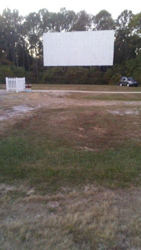 Drive-in Movie Theater «Starlite Drive-In Theatre», reviews and photos, 7640 S Old State Rd 37, Bloomington, IN 47403, USA