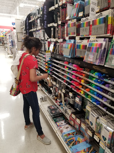 Craft Store «Michaels», reviews and photos, 3127 Silverlake Village Dr, Pearland, TX 77584, USA