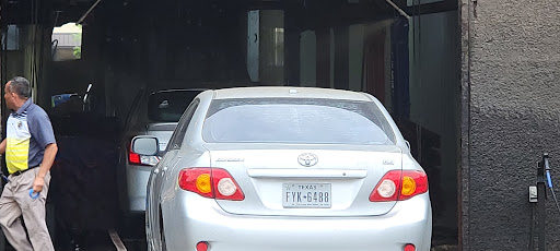 Car Wash «Bellaire Car Wash & Auto Salon», reviews and photos, 5803 Bellaire Blvd, Houston, TX 77081, USA