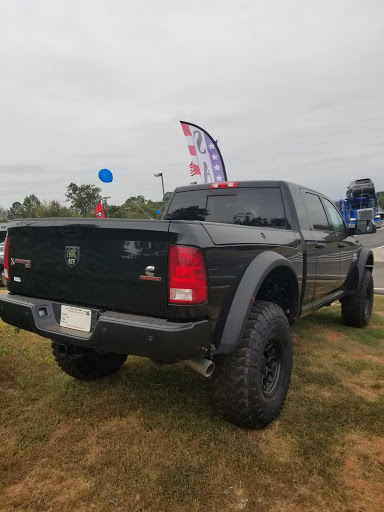 Jeep Dealer «Commerce Chrysler Dodge Jeep RAM», reviews and photos, 2377 Homer Rd, Commerce, GA 30529, USA