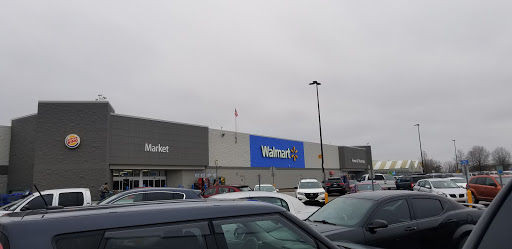 Department Store «Walmart Supercenter», reviews and photos, 2130 N Locust Ave, Lawrenceburg, TN 38464, USA
