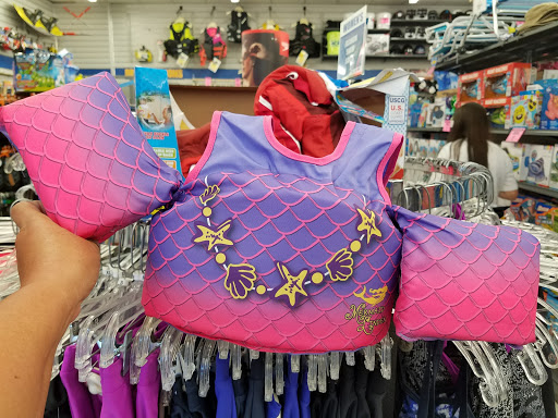 Sporting Goods Store «Big 5 Sporting Goods - Anaheim (Harbor)», reviews and photos, 2320 Harbor Blvd, Anaheim, CA 92802, USA