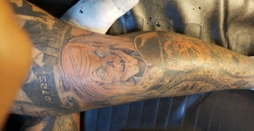 Tattoo Shop «AWOL Custom Tattooing Llc», reviews and photos, 1780 W Sherman Blvd, Muskegon, MI 49441, USA