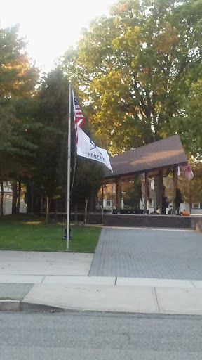 Dollar Store «Dollar Tree», reviews and photos, 421 Valley Brook Ave, Lyndhurst, NJ 07071, USA