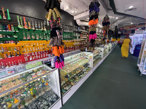 Vaporizer Store «HIGH Maintenance Smoke Shop», reviews and photos, 411 S Mill Ave #101, Tempe, AZ 85281, USA