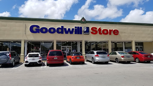Goodwill, 3282 N State Rd 7, Lauderdale Lakes, FL 33309, USA, 