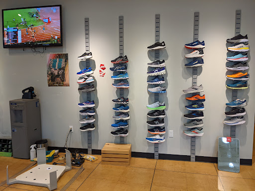 Running Store «Fleet Feet Sports PDX - Vancouver», reviews and photos, 16020 SE Mill Plain Blvd #113, Vancouver, WA 98684, USA