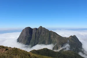 Pico Paraná image