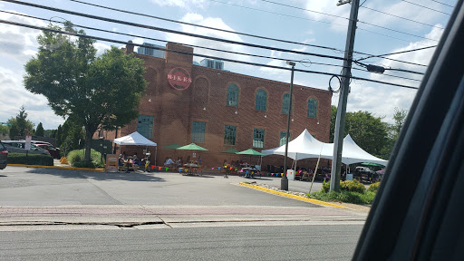 Shopping Mall «Concord Shopping Center», reviews and photos, 6119 Backlick Rd, Springfield, VA 22150, USA