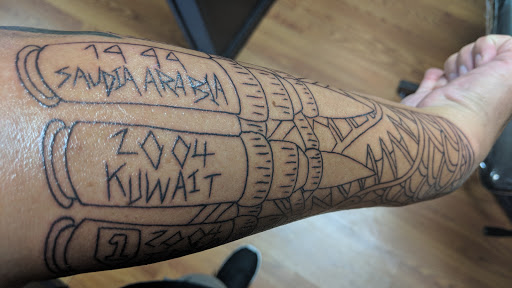 Tattoo Shop «Skin Tight Tattoo», reviews and photos, 1162 Old State Rte 74, Batavia, OH 45103, USA