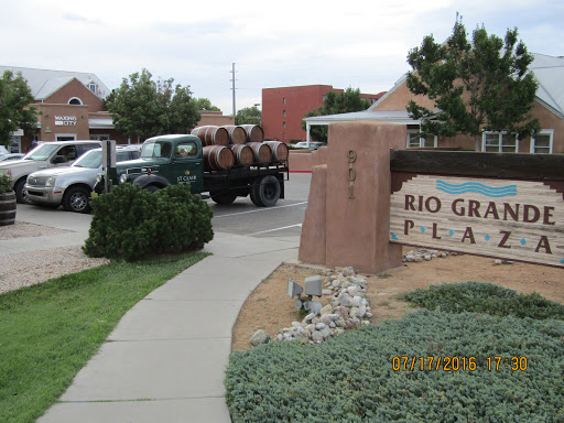 Bistro «St Clair Winery & Bistro Albuquerque», reviews and photos, 901 Rio Grande Blvd NW, Albuquerque, NM 87104, USA
