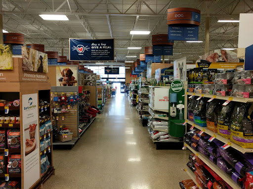 Pet Supply Store «PetSmart», reviews and photos, 6046 Marsha Sharp Fwy, Lubbock, TX 79407, USA