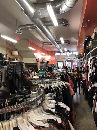 Used Clothing Store «Buffalo Exchange DC», reviews and photos, 1318 14th St NW, Washington, DC 20005, USA