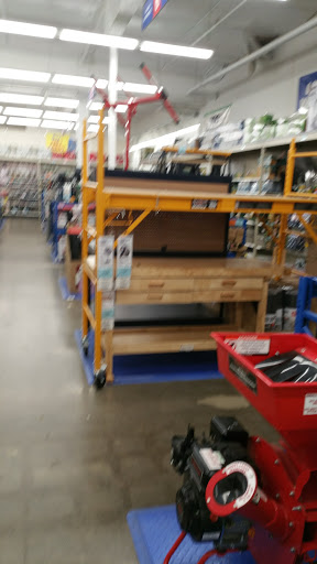 Hardware Store «Harbor Freight Tools», reviews and photos, 2361 Northgate Blvd, Sacramento, CA 95833, USA