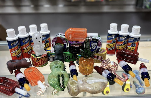 Tobacco Shop «Emmaus Smoke Shop», reviews and photos, 1245 Chestnut St, Emmaus, PA 18049, USA