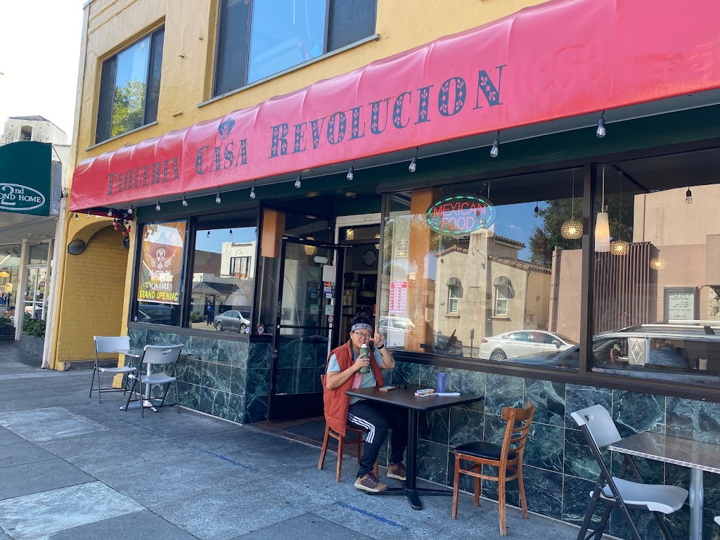 Casa Revolución Taqueria 94501