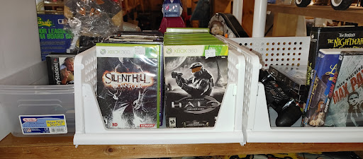 Flea Market «The Douglas Flea Market», reviews and photos, 436 NE Main St, Douglas, MA 01516, USA